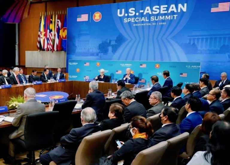 ASEAN – États-Unis : Joe Biden salue la « nouvelle ère » des liens entre Washington et l’Asie du Sud-Est