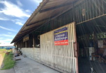 Distillerie artisanale à Sukhothai