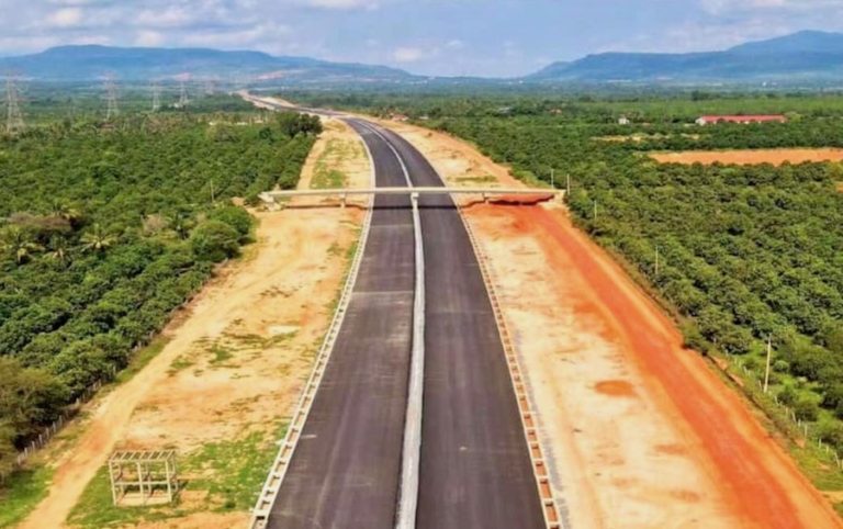 CAMBODGE – CHINE : Plus qu’un partenariat, presque une tutelle chinoise