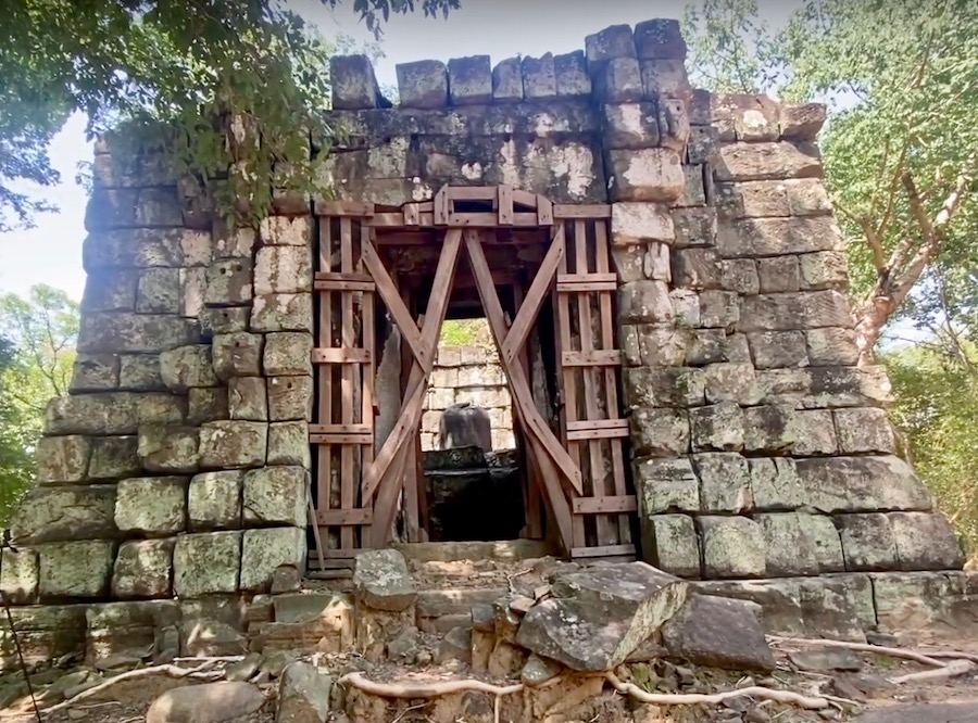 temple site Koh Ker Cambodge