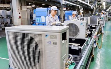 ASIE – FRANCE : Face aux canicules, ne pas tomber dans les excès asiatiques Usine climatiseur Asie