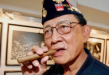 PHILIPPINES – HOMMAGE : Fidel Ramos, le général qui décida de se battre dans les urnes Fidel Ramos Philippines