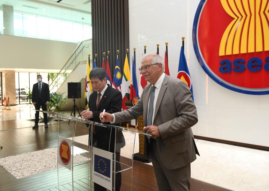 Josep Borrell ASEAN