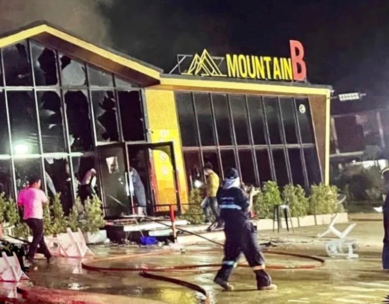 THAÏLANDE – SOCIÉTÉ : L’incendie de la boite de nuit de Sattahip débouche sur des aveux