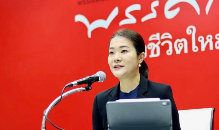 THAÏLANDE – POLITIQUE : Le parti d’opposition Pheu Thai boycotte la séance du Parlement pour délibérer du projet de loi électoral