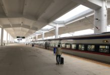 gare ligne laos chine