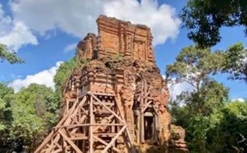 temple Baos Neak