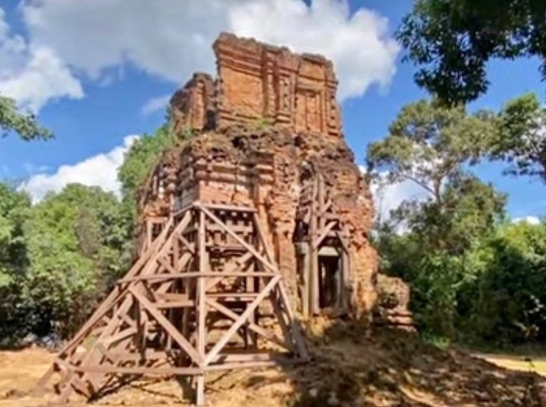 CAMBODGE – TOURISME : Exclusif, retrouvez les anciennes ruines du Phnom Kulen, filmées seulement pour vous !