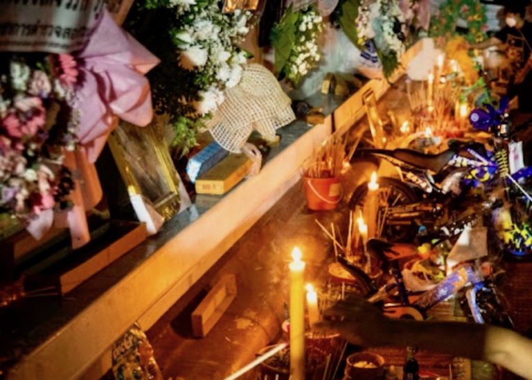 THAÏLANDE – SOCIÉTÉ : Les dons affluent pour les familles victimes de la tragédie