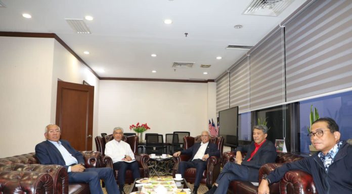 MALAISIE – POLITIQUE : L’UMNO demande la dissolution du parlement malaisien Malaisie UMNO