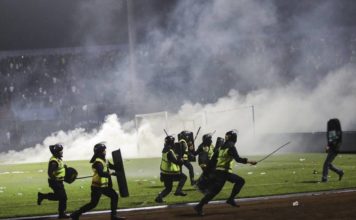 GAVROCHE HEBDO – ÉDITORIAL : L’Asie du Sud-Est et le football, mission impossible ? indonésie tragédie football