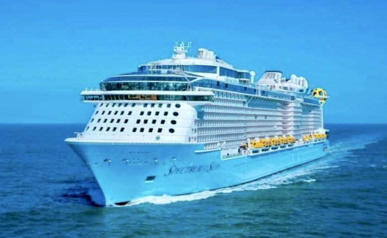 THAÏLANDE – TOURISME : Les méga-paquebots de croisière sont de retour à Phuket