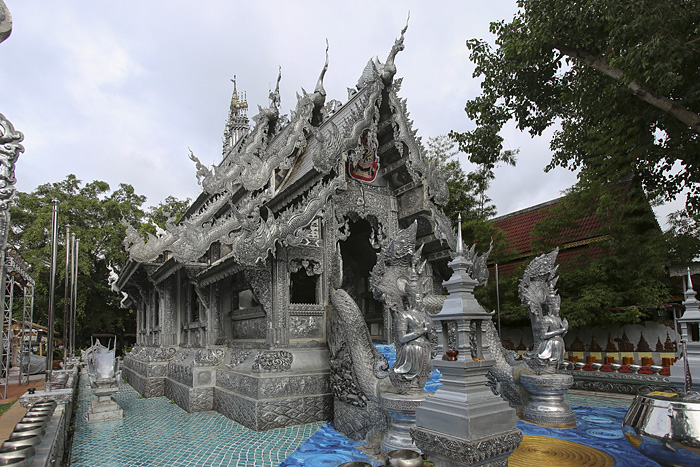 wat-sri-suphan