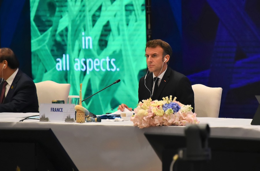 Emmanuel Macron Apec