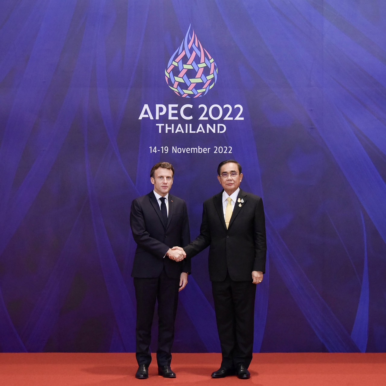 Macron Prayut Apec