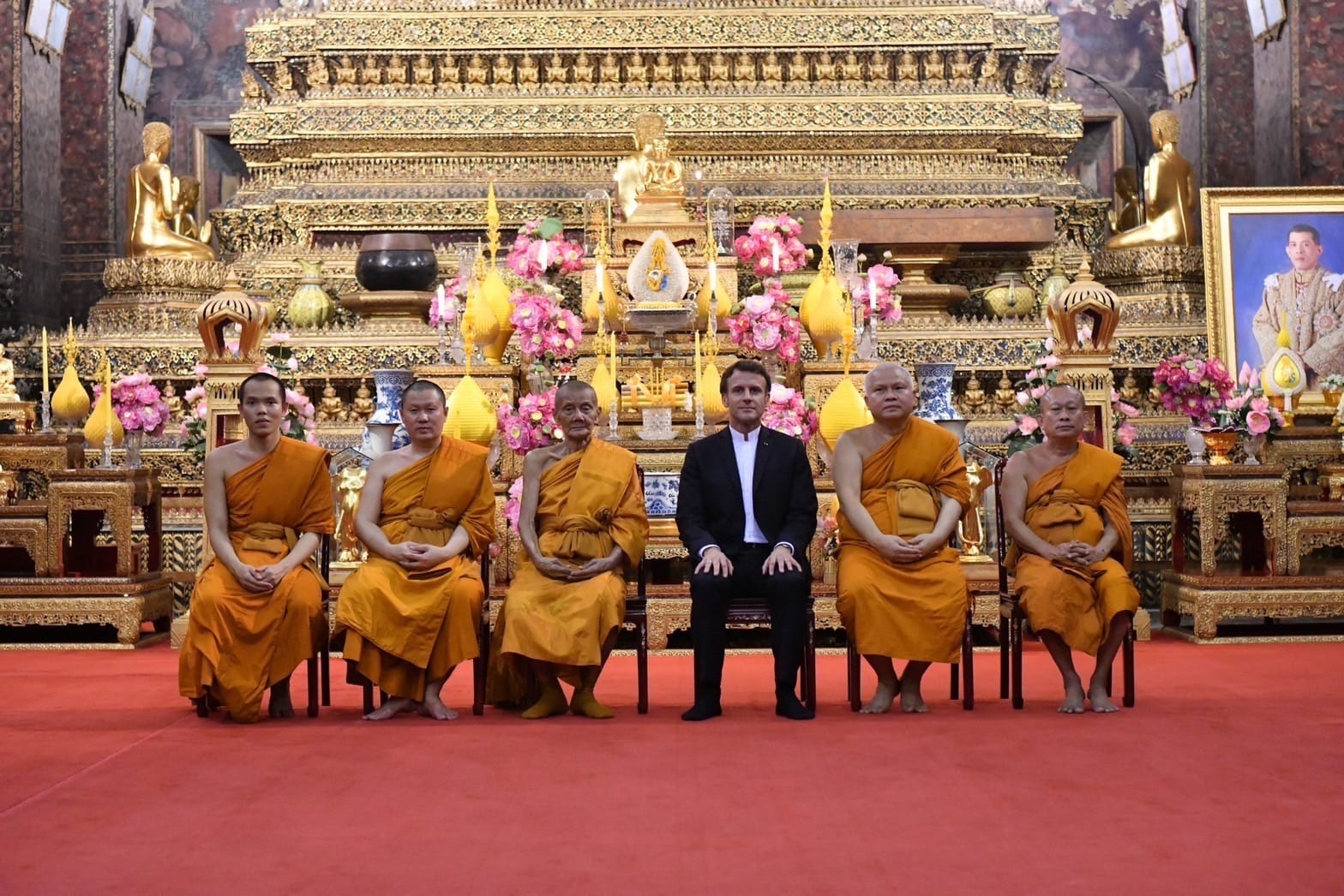 Macron Wat Pho