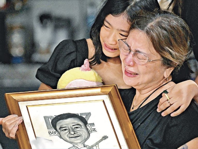 PHILIPPINES – MÉDIAS : Le meurtre d’un journaliste secoue le paysage politique de l’archipel