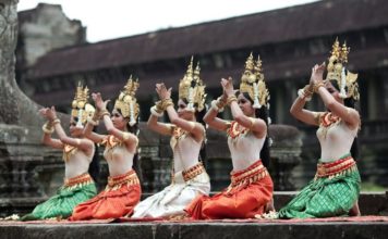 CAMBODGE – TOURISME : Forte hausse des arrivées de touristes chinois Preah Reach Troap danse cambodge