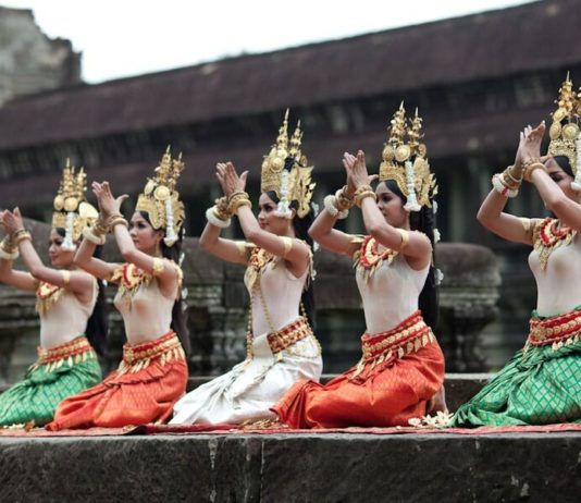Preah Reach Troap danse cambodge