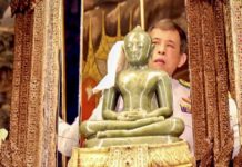 THAÏLANDE EXPRESS – ACTUALITÉS : Que retenir de l’actualité thaïlandaise du 7 au 13 novembre ? Roi Maha Vajiralongkorn bouddha émeraude