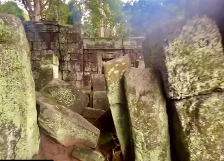 CAMBODGE – TOURISME : Au Temple de Koh Ker, avec notre «Indiana Jones» Paolo