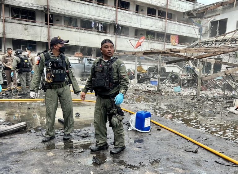 THAÏLANDE – ATTENTAT : La police se concentre sur les conducteurs de la voiture piégée dans le sud