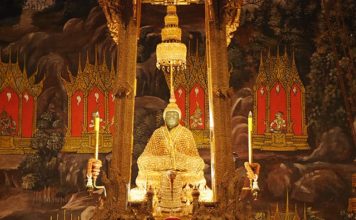 THAÏLANDE – SOCIÉTÉ : Sa Majesté Rama X change la tenue du Bouddha d’émeraude pour l’hiver bouddha emeraude hiver