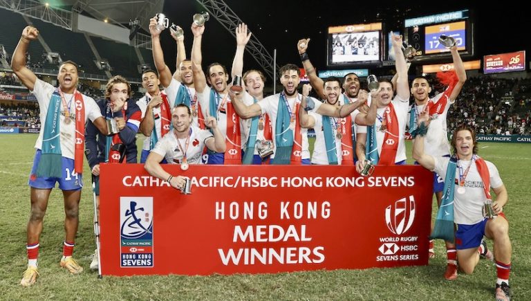 HONG KONG – SPORT : La France 3ème du fameux tournoi de rugby à sept de Hong Kong