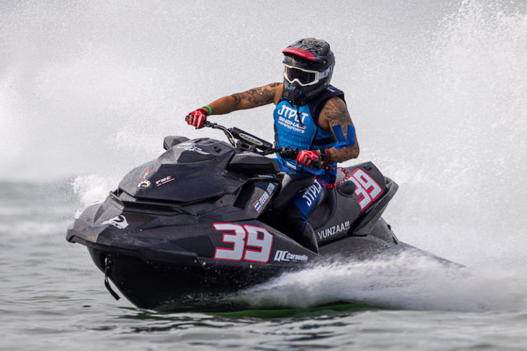 THAÏLANDE – SPORT : Razzia de médailles thaïlandaises en jet-ski