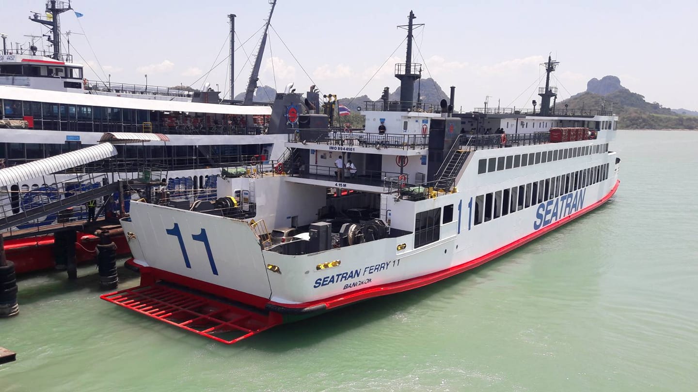 ferry Koh Samui