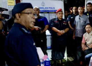 glissement terrain malaisie Police