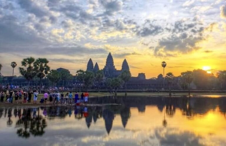 CAMBODGE – TOURISME : Les Chinois reviennent et les Cambodgiens applaudissent