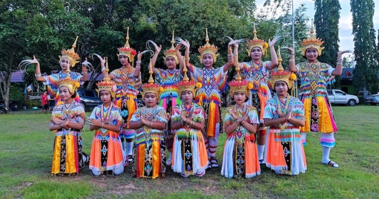 THAÏLANDE – FRANCE : Élisabeth Zana, pionnière de la convergence culturelle