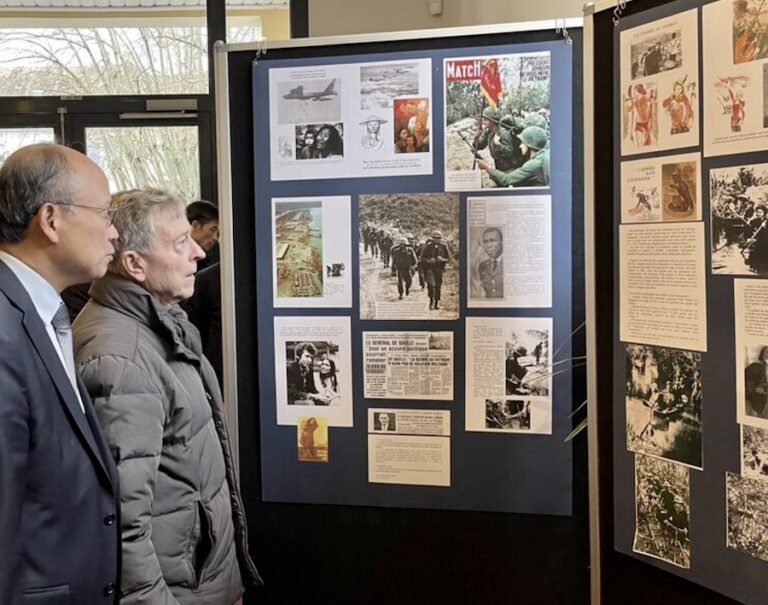 VIETNAM – EXPOSITION : Des documents de presse français et internationaux sur les Accords de Paris sont exposées à Verrières-le-Buisson