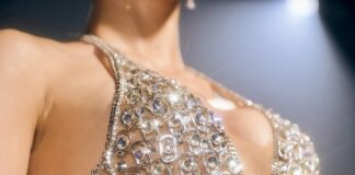 miss thaïlande robe opercules canettes soda