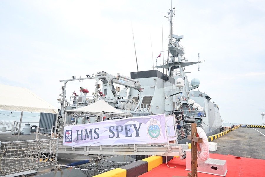 HMS Spey Cambodge