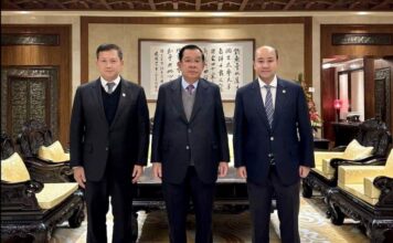 CAMBODGE – PRESSE : Un media khmer en ligne indépendant contraint de fermer Hun Sen Hun Manet
