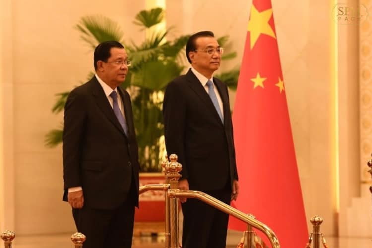Hun Sen en Chine