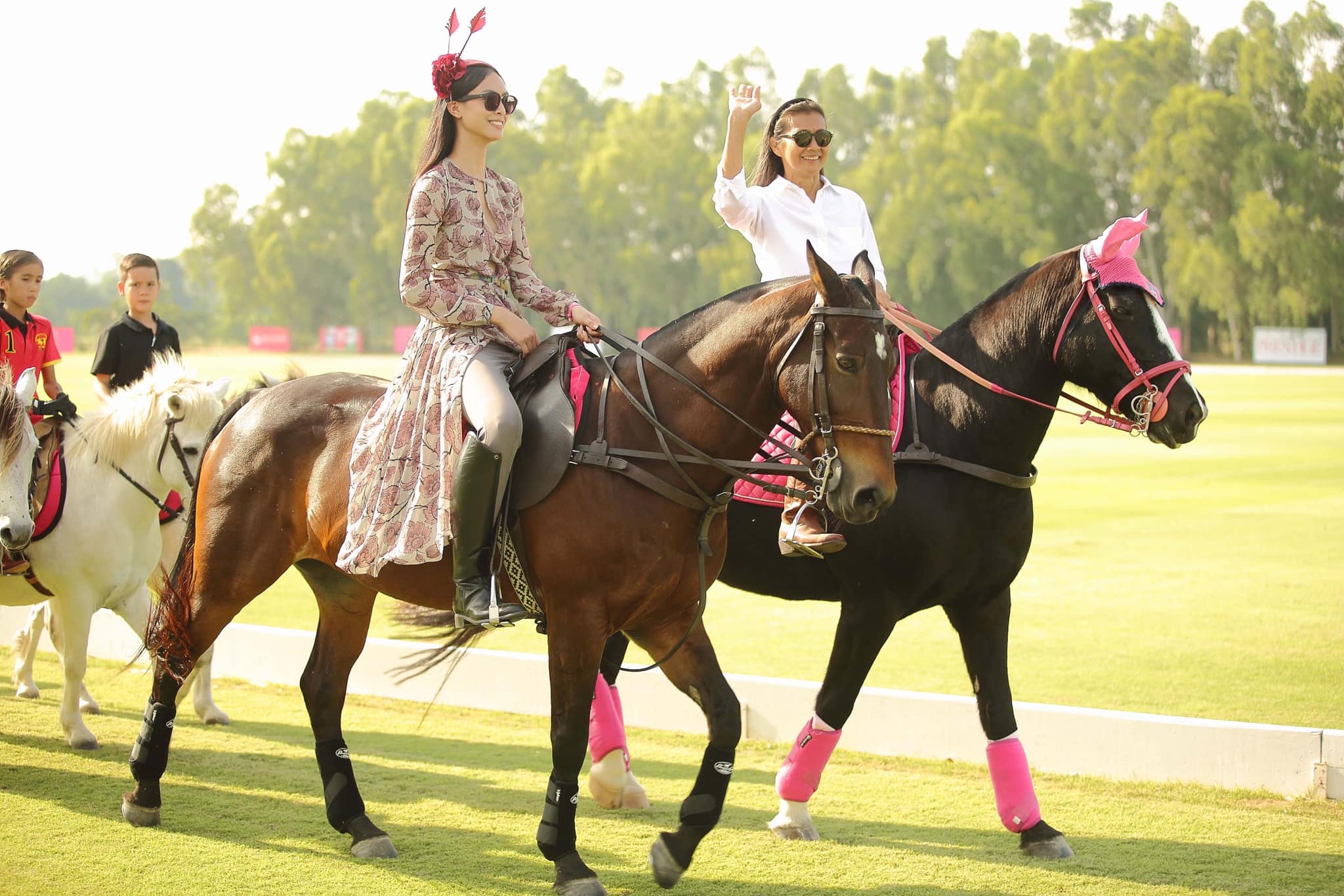  Pink polo pattaya