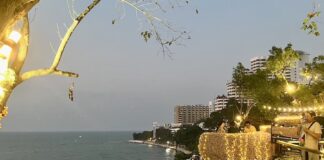 Cosy Beach à Pattaya
