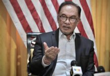 Anwar Ibrahim premier ministre Malaisie