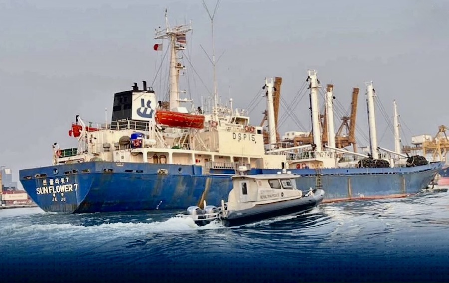 bateau coréen pêche illégale