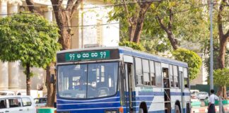 bus Rangoun Birmanie