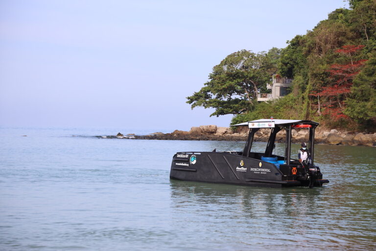THAÏLANDE – FRANCE : Un bateau français pour nettoyer les côtes thaïlandaises