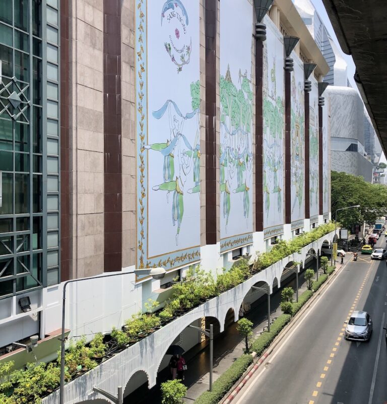 BANGKOK –  FRANCE : Un illustrateur français pour la chaine de centres commerciaux Central !