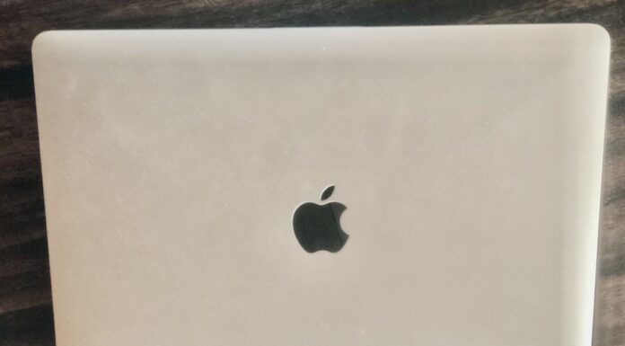 THAÏLANDE – ÉCONOMIE : Les prochains Macbook seront ils « Made in Thailand » ? Mac Book Apple Thaïlande