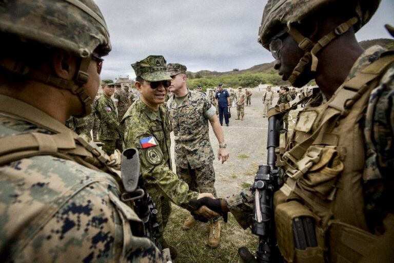 PHILIPPINES – CHINE : Des bases américaines dans l’Archipel ? Pékin dit non