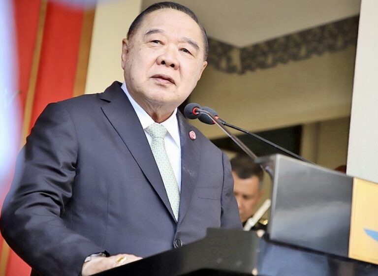 THAÏLANDE – POLITIQUE : Prawit Wongsuwon se verrait bien coopérer avec le Pheu Thai