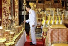 Rama X Songkran