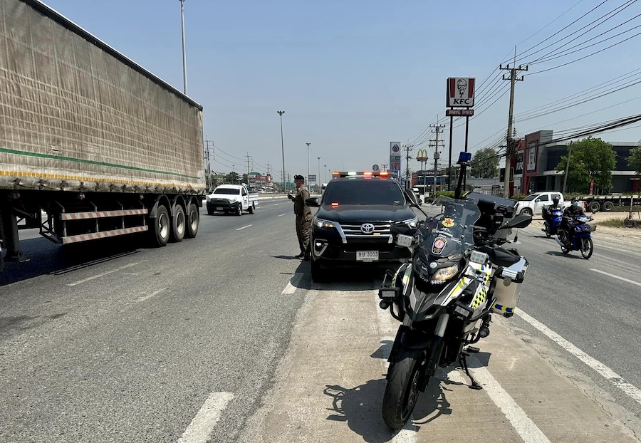 contrôle routier Thaïlande police